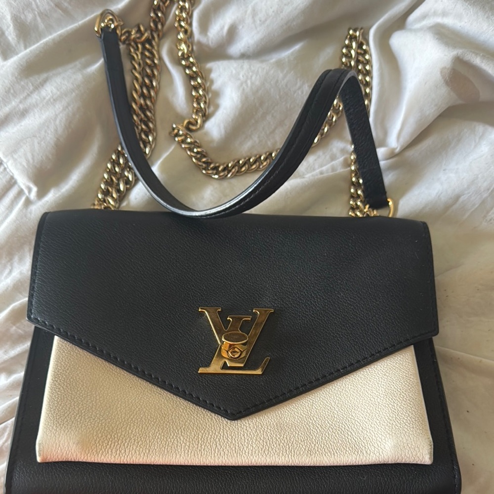 Louis Vuitton Black and Cream Designer Shoulder Bag